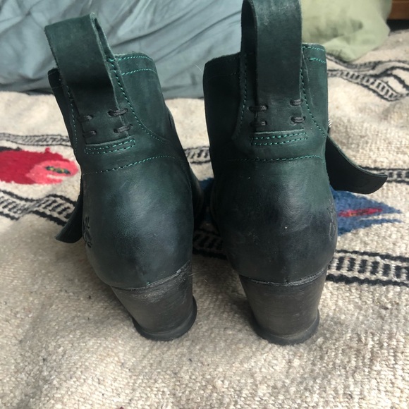 John Fluevog East End Porter - Picture 3 of 4